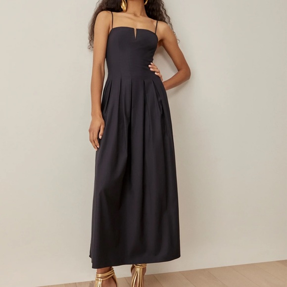 ISO Reformation Kye Dress in all of the colors. - Picture 3 of 3